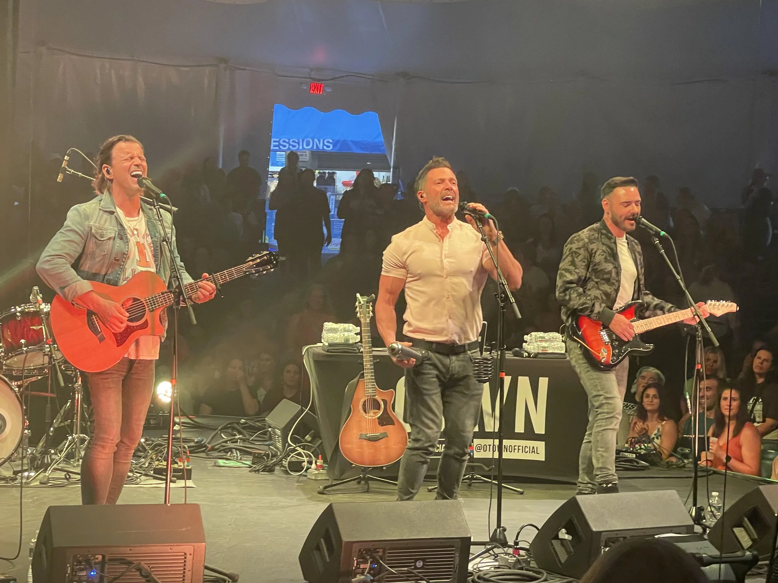 Pop2000 at Cape Cod — Concert Cover Girl